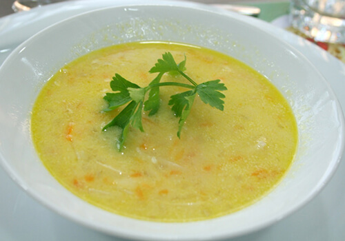 Tavuk Suyu Çorbası